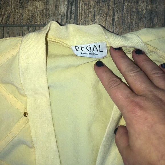 Vintage Gramma style cardigan - Picture 3 of 5